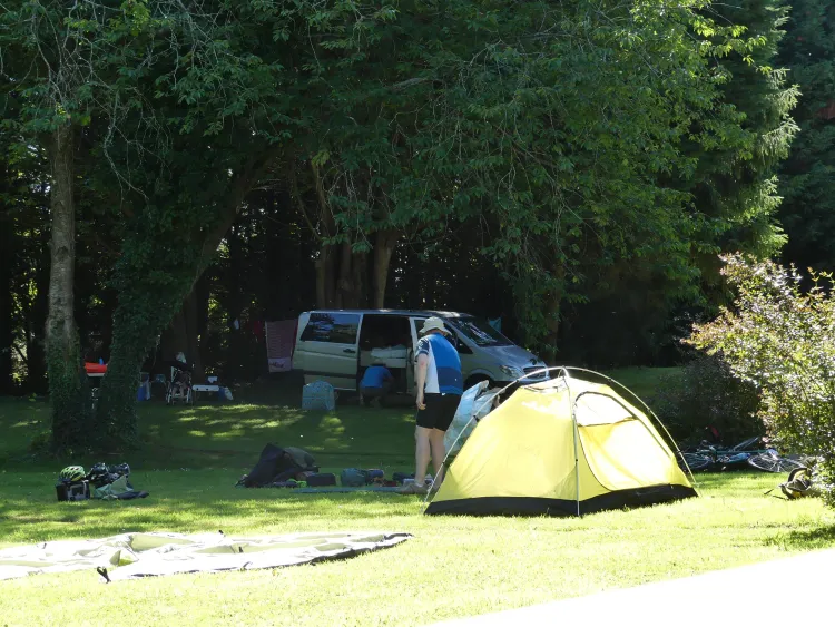 Standplaats + Voertuig