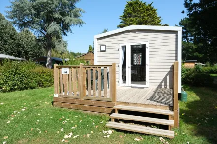 Stacaravan BORA - 1 slaapkamer - 18 m² - terras 9 m² - Nieuw in 2020
