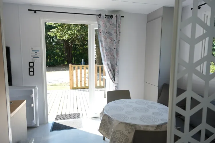 Stacaravan BORA - 1 slaapkamer - 18 m² - terras 9 m² - Nieuw in 2020